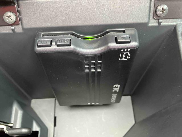 コペンセロ２ＷＤ　ＣＶＴ　６６０ｃｃ　ターボ　電動開閉ルーフ　ナビ　ＥＴＣ車載器　バックモニター　シートヒーター　オートエアコン　運転席・助手席エアバッグ　ＡＢＳ　横滑り防止装置　アイドリングストップ（福島県）の中古車