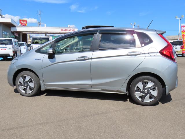 フィットハイブリッドＦパッケージ（福島県）の中古車