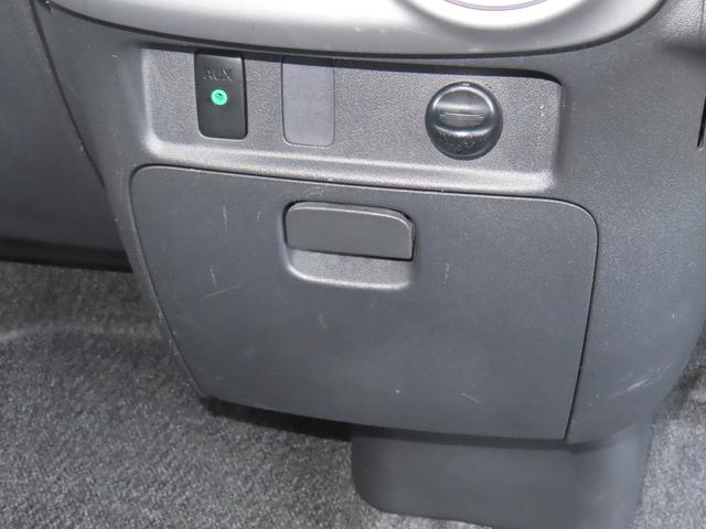 タントG2WD CVT 660cc 電動スライドドア アイドリングストップ 運転席・助手席エアバッグ オートエアコン ベンチシート オーバーヘッドコンソール アームレストコンソール ワンオーナー車(福島県)の中古車