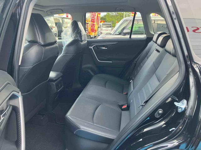 ＲＡＶ４ハイブリッドＧ４ＷＤ　２５００ｃｃ　ナビ　サンルーフ　ナビ　全方位モニター　ＥＴＣ車載器　運転席パワーシート　クルーズコントロール　革巻ステアリングホイール　ＵＶカットガラス　車検整備付（福島県）の中古車