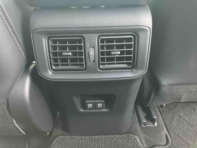 ＲＡＶ４ハイブリッドＧ４ＷＤ　２５００ｃｃ　ナビ　サンルーフ　ナビ　全方位モニター　ＥＴＣ車載器　運転席パワーシート　クルーズコントロール　革巻ステアリングホイール　ＵＶカットガラス　車検整備付（福島県）の中古車