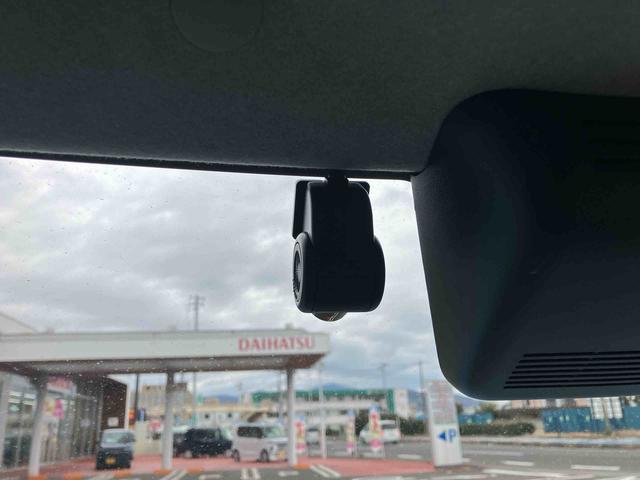 ムーヴキャンバスＸメイクアップリミテッド　ＳＡIII　車検整備付４ＷＤ　ＣＶＴ　６６０ｃｃ　車検整備付　ナビ　全方位モニター　両側電動スライドドア　衝突被害軽減ブレーキ　横滑り防止装置　ＡＢＳ　アイドリングストップ　プッシュボタンスタート　ワンオーナー車（福島県）の中古車