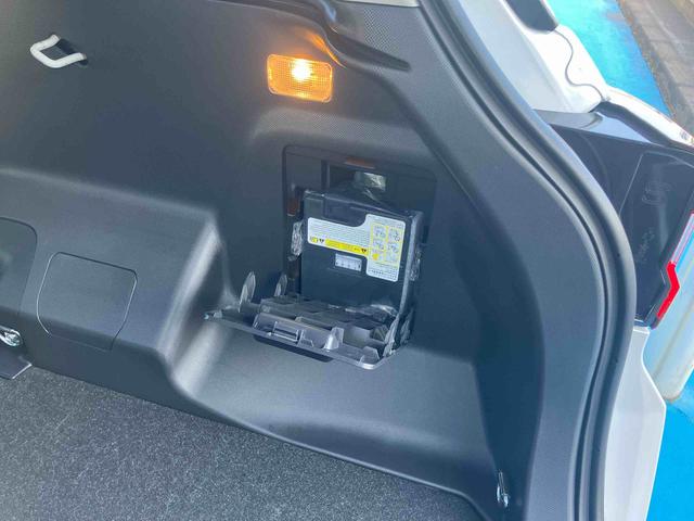 ロッキーＧ　４ＷＤ　車検整備付４ＷＤ　ＣＶＴ　１０００ｃｃ　ナビ　全方位モニター　クルーズコントロール　衝突被害軽減ブレーキ　横滑り防止装置　ＡＢＳ　サイドエアバッグ　アイドリングストップ　プッシュボタンスタート　車検整備付（福島県）の中古車