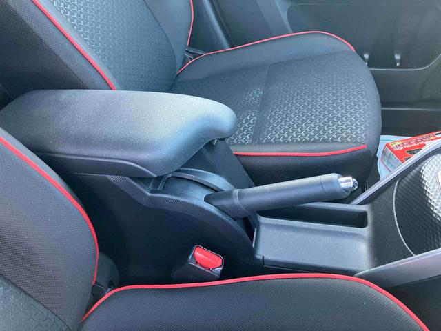 ロッキーＧ　４ＷＤ　車検整備付４ＷＤ　ＣＶＴ　１０００ｃｃ　ナビ　全方位モニター　クルーズコントロール　衝突被害軽減ブレーキ　横滑り防止装置　ＡＢＳ　サイドエアバッグ　アイドリングストップ　プッシュボタンスタート　車検整備付（福島県）の中古車