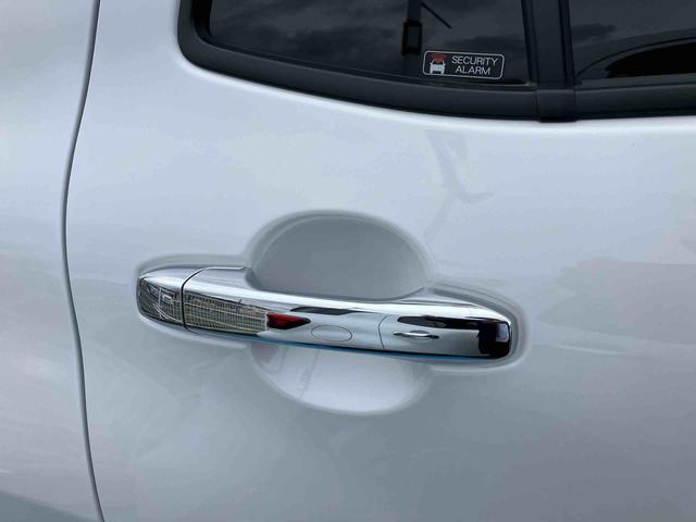 ロッキープレミアムG HEV スマートアシスト搭載2WD CVT 1200cc ハイブリッド 衝突被害軽減ブレーキ 横滑り防止装置 ABS サイドエアバッグ プッシュボタンスタート クルーズコントロール ディスプレイオーディオ 全方位モニター(福島県)の中古車