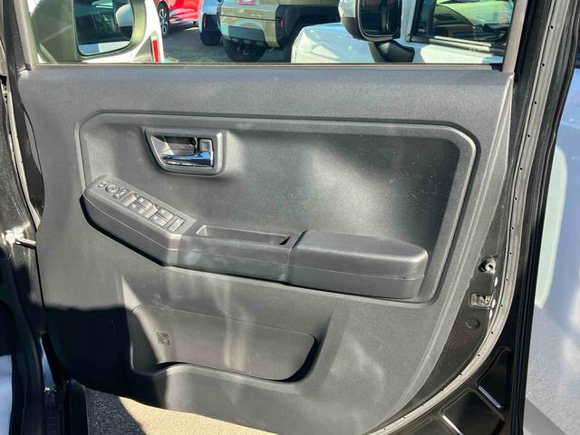 タフトＧターボ　クロムベンチャー　クルーズコントロール付車２ＷＤ　ＣＶＴ　６６０ｃｃ　スカイフィールトップ　ディスプレイオーディオ　バックモニター　衝突被害軽減ブレーキ　横滑り防止装置　ＡＢＳ　アイドリングストップ　プッシュボタンスタート　ワンオーナー車（福島県）の中古車