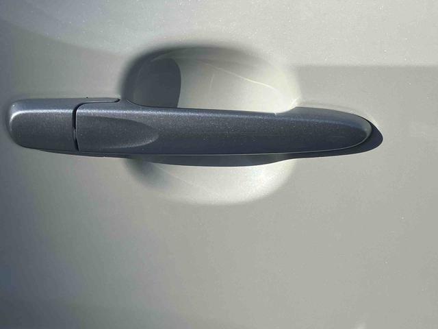 ムーヴカスタム　ＸリミテッドII　ＳＡIII　４ＷＤ４ＷＤ　ＣＶＴ　６６０ｃｃ　衝突被害軽減ブレーキ　横滑り防止装置　ＡＢＳ　アイドリングストップ　プッシュボタンスタート　運転席シートヒーター　オートエアコン　ベンチシート（福島県）の中古車