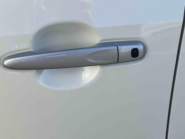 ムーヴカスタム　ＸリミテッドII　ＳＡIII　４ＷＤ４ＷＤ　ＣＶＴ　６６０ｃｃ　衝突被害軽減ブレーキ　横滑り防止装置　ＡＢＳ　アイドリングストップ　プッシュボタンスタート　運転席シートヒーター　オートエアコン　ベンチシート（福島県）の中古車