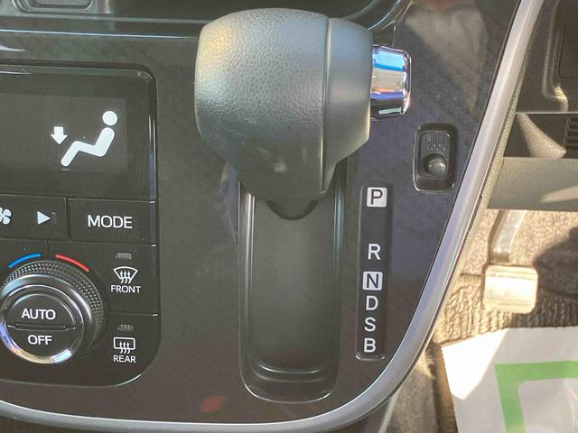 ムーヴカスタム　ＸリミテッドII　ＳＡIII　４ＷＤ４ＷＤ　ＣＶＴ　６６０ｃｃ　衝突被害軽減ブレーキ　横滑り防止装置　ＡＢＳ　アイドリングストップ　プッシュボタンスタート　運転席シートヒーター　オートエアコン　ベンチシート（福島県）の中古車