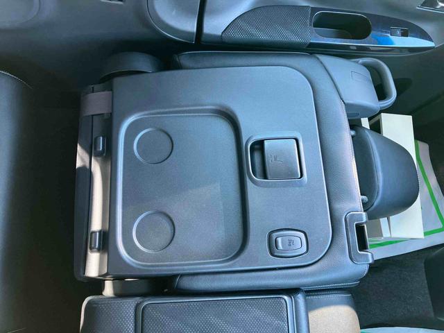 タントカスタムＲＳ　トップエディションＳＡIII　ターボ２ＷＤ　ＣＶＴ　６６０ｃｃ　ターボ　社外ナビ・バックモニター　衝突被害軽減ブレーキ　横滑り防止装置　ＡＢＳ　アイドリングストップ　プッシュボタンスタート　両側電動スライドドア　運転席シートヒーター（福島県）の中古車