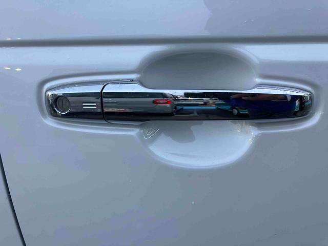 ムーヴキャンバスセオリーＧ　届出済未使用車２ＷＤ　ＣＶＴ　６６０ｃｃ　両側電動スライドドア　衝突被害軽減ブレーキ　横滑り防止装置　ＡＢＳ　アイドリングストップ　プッシュボタンスタート　全席シートヒーター　オーディオレス　届出済未使用車（福島県）の中古車