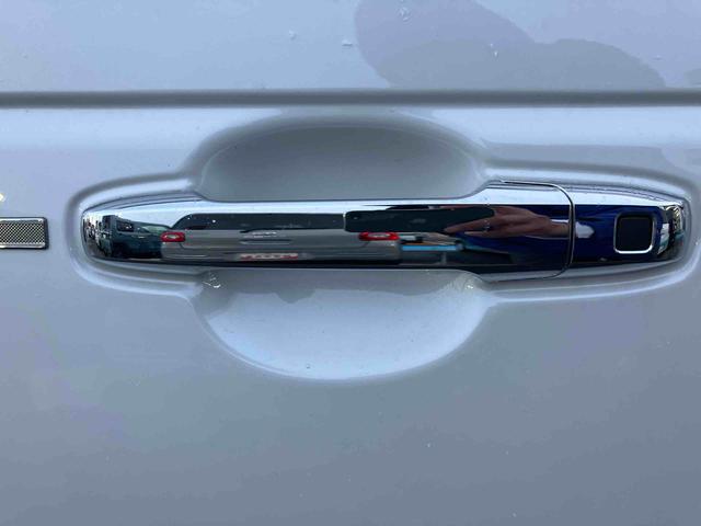 ムーヴキャンバスセオリーＧ　届出済未使用車２ＷＤ　ＣＶＴ　６６０ｃｃ　両側電動スライドドア　衝突被害軽減ブレーキ　横滑り防止装置　ＡＢＳ　アイドリングストップ　プッシュボタンスタート　全席シートヒーター　オーディオレス　届出済未使用車（福島県）の中古車