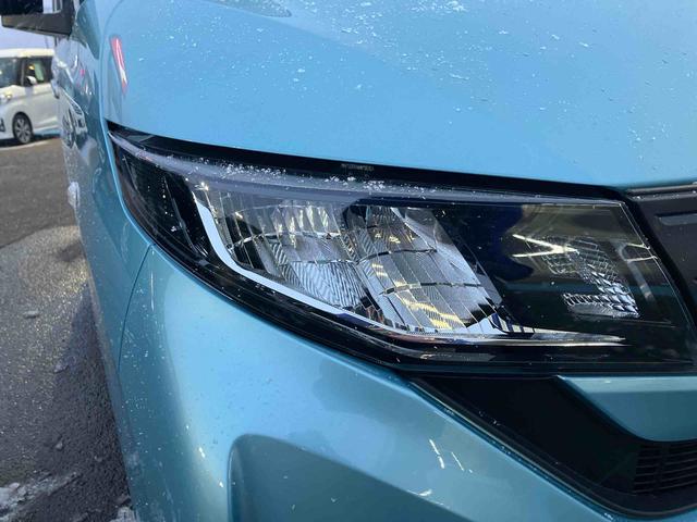 ムーヴＸ　届出済未使用車２ＷＤ　ＣＶＴ　６６０ｃｃ　衝突被害軽減ブレーキ　横滑り防止装置　ＡＢＳ　アイドリングストップ　プッシュボタンスタート　両側スライドドア　ディスプレイオーディオ　バックモニター　届出済未使用車（福島県）の中古車