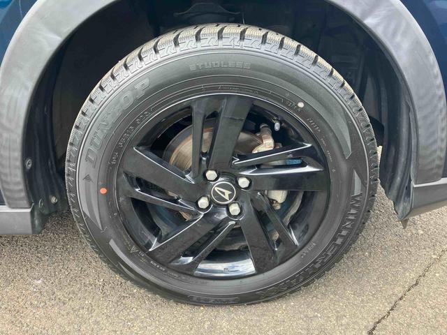 ロッキープレミアム２ＷＤ　ＣＶＴ　１０００ｃｃ　衝突被害軽減ブレーキ　横滑り防止装置　ＡＢＳ　アイドリングストップ　プッシュボタンスタート　ナビ　全方位モニター　全席シートヒーター　クルーズコントロール（福島県）の中古車