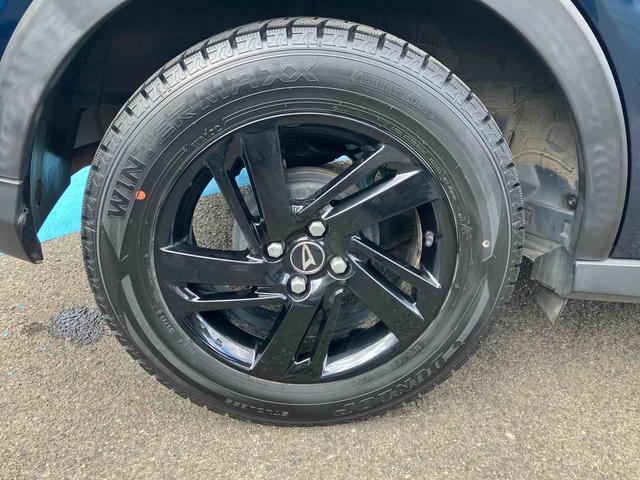 ロッキープレミアム２ＷＤ　ＣＶＴ　１０００ｃｃ　衝突被害軽減ブレーキ　横滑り防止装置　ＡＢＳ　アイドリングストップ　プッシュボタンスタート　ナビ　全方位モニター　全席シートヒーター　クルーズコントロール（福島県）の中古車