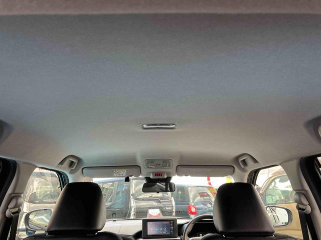 ロッキープレミアム２ＷＤ　ＣＶＴ　１０００ｃｃ　衝突被害軽減ブレーキ　横滑り防止装置　ＡＢＳ　アイドリングストップ　プッシュボタンスタート　ナビ　全方位モニター　全席シートヒーター　クルーズコントロール（福島県）の中古車