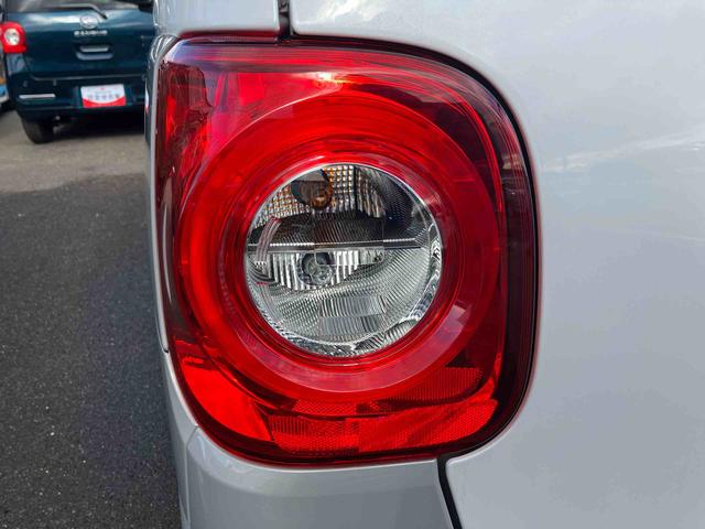 ムーヴキャンバスストライプスＧ　届出済未使用車４ＷＤ　ＣＶＴ　６６０ｃｃ　衝突被害軽減ブレーキ　横滑り防止装置　ＡＢＳ　サイドエアバッグ　アイドリングストップ　プッシュボタンスタート　両側電動スライドドア　ベンチシート　全席シートヒーター（福島県）の中古車