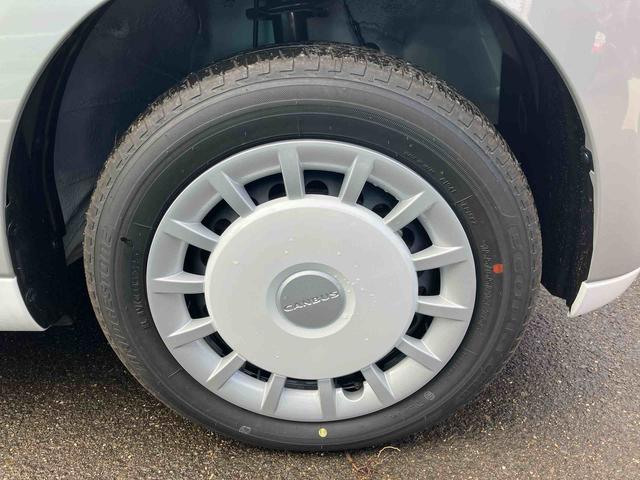 ムーヴキャンバスストライプスＧ　届出済未使用車４ＷＤ　ＣＶＴ　６６０ｃｃ　衝突被害軽減ブレーキ　横滑り防止装置　ＡＢＳ　サイドエアバッグ　アイドリングストップ　プッシュボタンスタート　両側電動スライドドア　ベンチシート　全席シートヒーター（福島県）の中古車