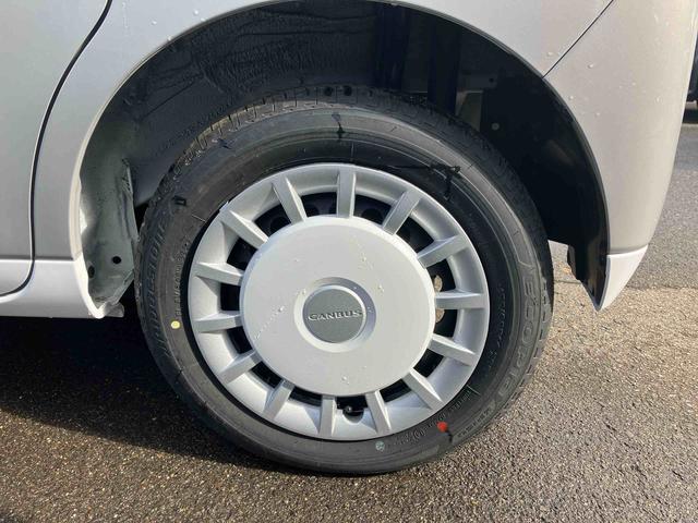 ムーヴキャンバスストライプスＧ　届出済未使用車４ＷＤ　ＣＶＴ　６６０ｃｃ　衝突被害軽減ブレーキ　横滑り防止装置　ＡＢＳ　サイドエアバッグ　アイドリングストップ　プッシュボタンスタート　両側電動スライドドア　ベンチシート　全席シートヒーター（福島県）の中古車