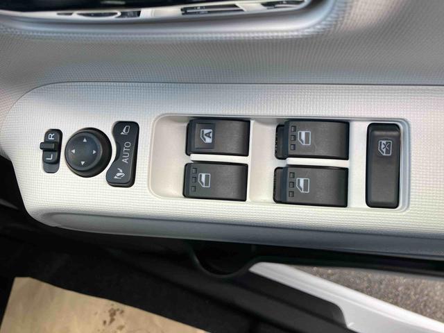 ムーヴキャンバスストライプスＧ　届出済未使用車４ＷＤ　ＣＶＴ　６６０ｃｃ　衝突被害軽減ブレーキ　横滑り防止装置　ＡＢＳ　サイドエアバッグ　アイドリングストップ　プッシュボタンスタート　両側電動スライドドア　ベンチシート　全席シートヒーター（福島県）の中古車