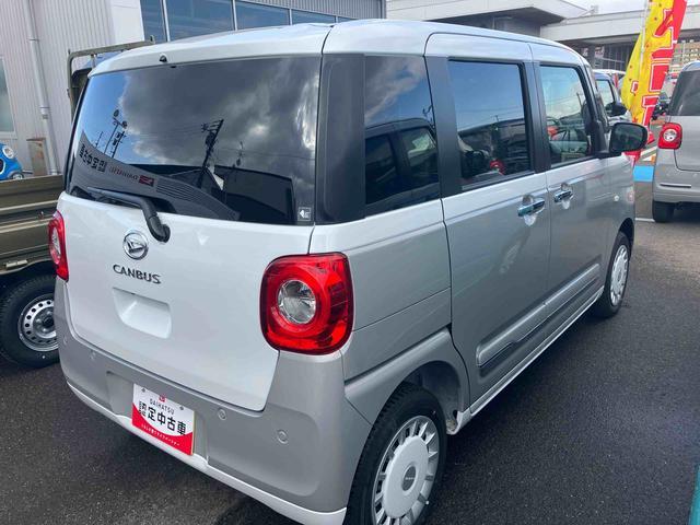 ムーヴキャンバスストライプスＧ　届出済未使用車４ＷＤ　ＣＶＴ　６６０ｃｃ　衝突被害軽減ブレーキ　横滑り防止装置　ＡＢＳ　サイドエアバッグ　アイドリングストップ　プッシュボタンスタート　両側電動スライドドア　ベンチシート　全席シートヒーター（福島県）の中古車