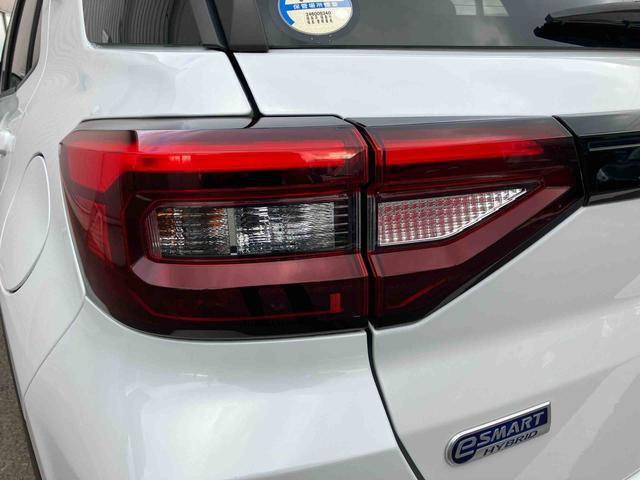 ロッキーＸ　ＨＥＶ２ＷＤ　ＣＶＴ　１２００ｃｃ　ハイブリッド　衝突被害軽減ブレーキ　横滑り防止装置　ＡＢＳ　サイドエアバッグ　スマートキー　プッシュボタンスタート　ディスプレイオーディオ　バックモニター（福島県）の中古車