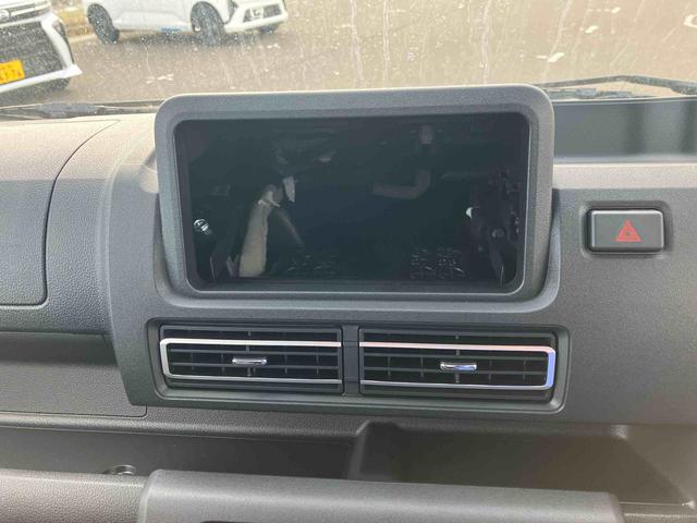 ハイゼットトラックジャンボエクストラ　４ＷＤ　届出済未使用車４ＷＤ　ＣＶＴ　６６０ｃｃ　衝突被害軽減ブレーキ　横滑り防止装置　ＡＢＳ　エアバッグ　アイドリングストップ　プッシュボタンスタート　マニュアルエアコン　パワーステアリング　荷台作業灯　届出済未使用車（福島県）の中古車