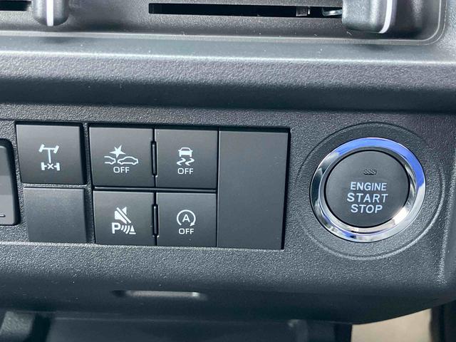 ハイゼットトラックジャンボエクストラ　４ＷＤ　届出済未使用車４ＷＤ　ＣＶＴ　６６０ｃｃ　衝突被害軽減ブレーキ　横滑り防止装置　ＡＢＳ　エアバッグ　アイドリングストップ　プッシュボタンスタート　マニュアルエアコン　パワーステアリング　荷台作業灯　届出済未使用車（福島県）の中古車