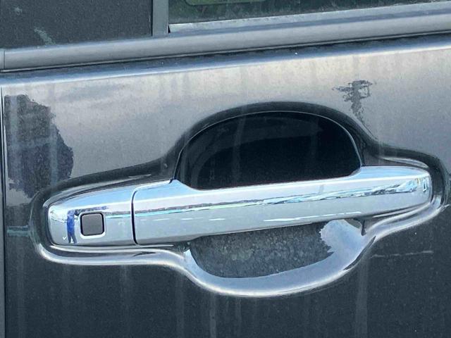 タントカスタムＲＳリミテッド　ターボ　４ＷＤ　届出済未使用車４ＷＤ　ＣＶＴ　６６０ｃｃ　ターボ　ＥＴＣ　両側電動スライドドア　衝突被害軽減ブレーキ　横滑り防止装置　ＡＢＳ　サイドエアバッグ　アイドリングストップ　プッシュボタンスタート　クルーズコントロール（福島県）の中古車