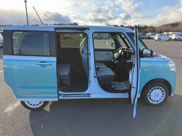 ムーヴキャンバスストライプスＧ　両側電動スライドドア　届出済未使用車　４ＷＤ４ＷＤ　ＣＶＴ　６６０ｃｃ　両側電動スライドドア　衝突被害軽減ブレーキ　横滑り防止装置　ＡＢＳ　サイドエアバッグ　アイドリングストップ　プッシュボタンスタート　前席シートヒーター　届出済未使用車（福島県）の中古車