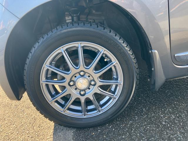 N−ONEプレミアム 4WD 車検整備付4WD CVT 660cc ディスチャージヘッドランプ IR/UVカット 運転席・助手席エアバッグ ABS ヒルスタートアシスト機能 アイドリングストップ プッシュボタンスタート ガラス 車検整備付(福島県)の中古車