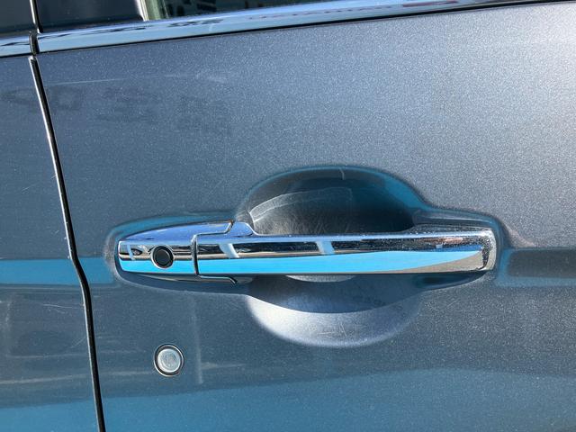 N−ONEプレミアム 4WD 車検整備付4WD CVT 660cc ディスチャージヘッドランプ IR/UVカット 運転席・助手席エアバッグ ABS ヒルスタートアシスト機能 アイドリングストップ プッシュボタンスタート ガラス 車検整備付(福島県)の中古車