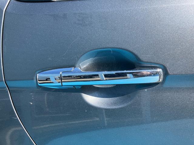 N−ONEプレミアム 4WD 車検整備付4WD CVT 660cc ディスチャージヘッドランプ IR/UVカット 運転席・助手席エアバッグ ABS ヒルスタートアシスト機能 アイドリングストップ プッシュボタンスタート ガラス 車検整備付(福島県)の中古車