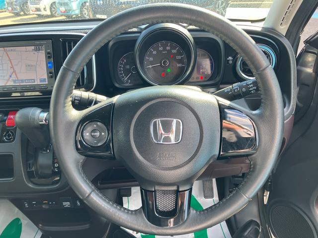 N−ONEプレミアム 4WD 車検整備付4WD CVT 660cc ディスチャージヘッドランプ IR/UVカット 運転席・助手席エアバッグ ABS ヒルスタートアシスト機能 アイドリングストップ プッシュボタンスタート ガラス 車検整備付(福島県)の中古車