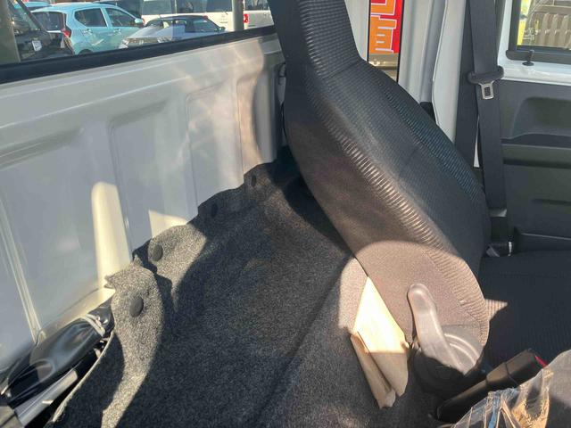 ハイゼットトラックジャンボエクストラ４ＷＤ　６６０ｃｃ　５速マニュアル　デフロック　衝突被害軽減ブレーキ　横滑り防止装置　ＡＢＳ　アイドリングストップ　プッシュボタンスタート　マニュアルエアコン　パワーステアリング（福島県）の中古車