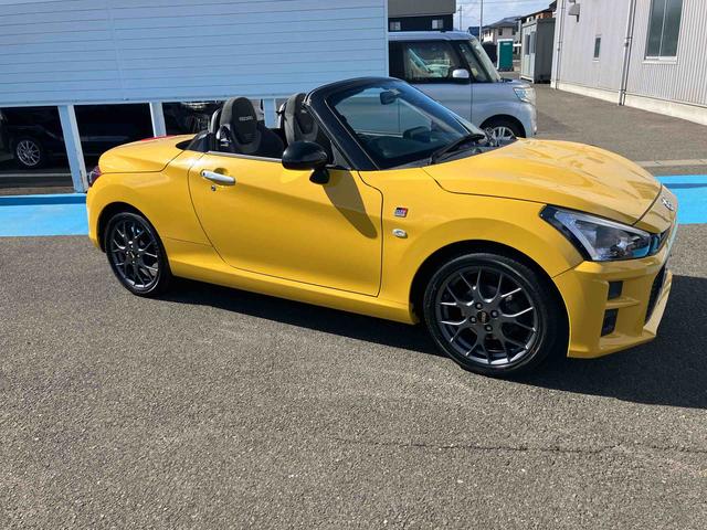 コペンＧＲ　スポーツ　ターボ　車検整備付２ＷＤ　ＣＶＴ　６６０ｃｃ　ターボ　電動開閉ルーフ　ナビ　バックモニター　オートエアコン　アイドリングストップ　プッシュボタンスタート　ＭＯＭＯステアリング　パドルシフト　車検整備付　ワンオーナー車（福島県）の中古車