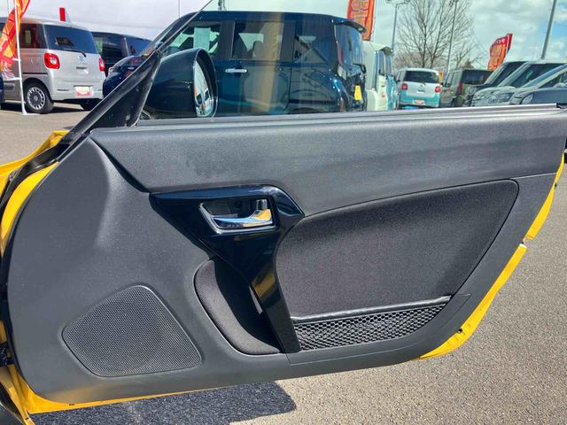 コペンＧＲ　スポーツ　ターボ　車検整備付２ＷＤ　ＣＶＴ　６６０ｃｃ　ターボ　電動開閉ルーフ　ナビ　バックモニター　オートエアコン　アイドリングストップ　プッシュボタンスタート　ＭＯＭＯステアリング　パドルシフト　車検整備付　ワンオーナー車（福島県）の中古車