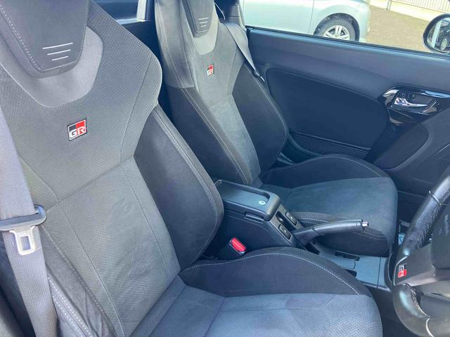 コペンＧＲ　スポーツ　ターボ　車検整備付２ＷＤ　ＣＶＴ　６６０ｃｃ　ターボ　電動開閉ルーフ　ナビ　バックモニター　オートエアコン　アイドリングストップ　プッシュボタンスタート　ＭＯＭＯステアリング　パドルシフト　車検整備付　ワンオーナー車（福島県）の中古車