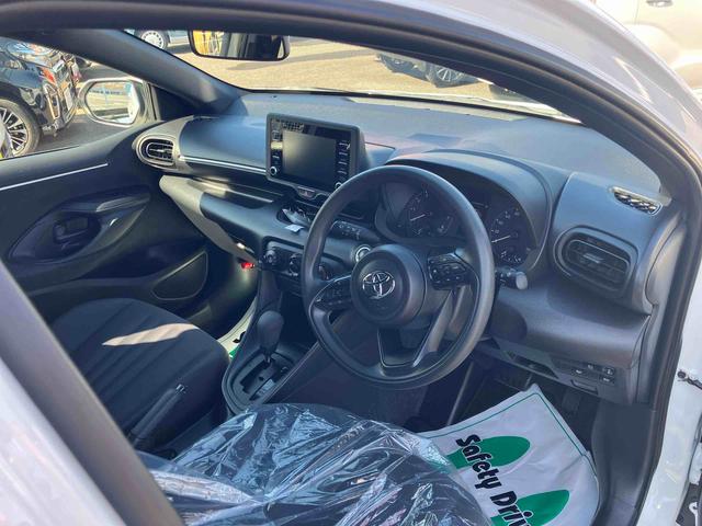 ヤリスＸ　車検整備付２ＷＤ　ＣＶＴ　１５００ｃｃ　ディスプレイオーディオ　ステアリングスイッチ　全方位モニター　マニュアルエアコン　サイド・カーテンシールドエアバッグ　車検整備付（福島県）の中古車