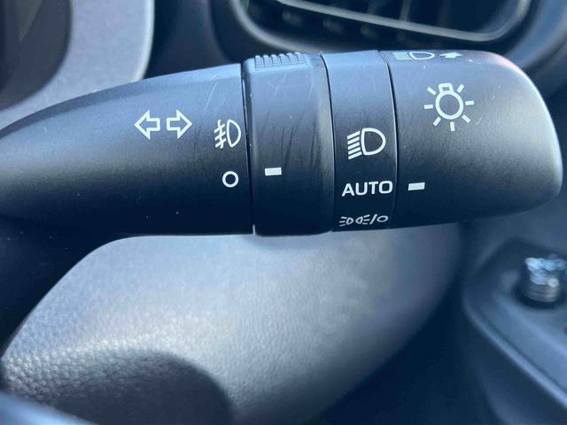 ヤリスＸ　車検整備付２ＷＤ　ＣＶＴ　１５００ｃｃ　ディスプレイオーディオ　ステアリングスイッチ　全方位モニター　マニュアルエアコン　サイド・カーテンシールドエアバッグ　車検整備付（福島県）の中古車