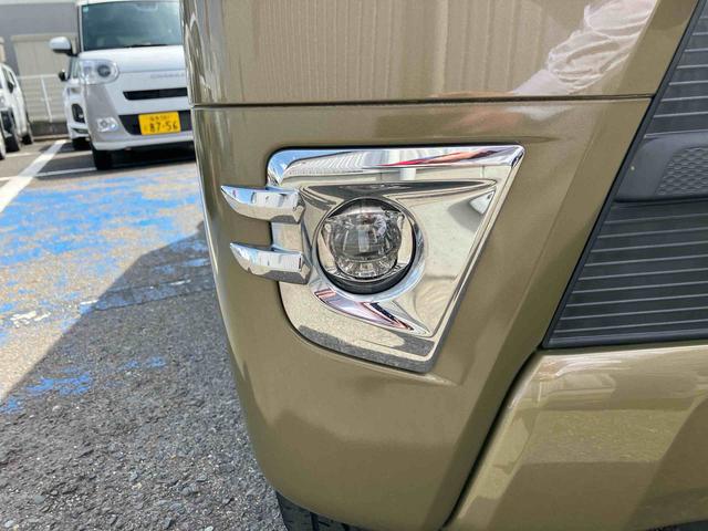 ハイゼットカーゴデッキバンＧ　ＳＡIII４ＷＤ　６６０ｃｃ　７インチナビ　ＥＴＣ車載器　ＬＥＤヘッドランプ　キーレスエントリー　アイドリングストップ　横滑り防止機能　衝突被害軽減ブレーキ　オートライト（福島県）の中古車