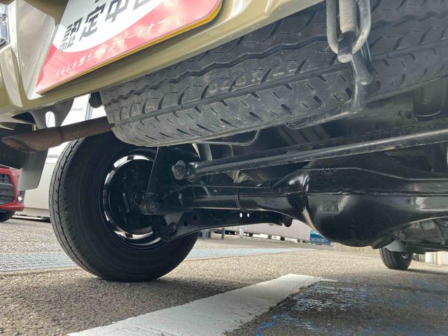 ハイゼットカーゴデッキバンＧ　ＳＡIII４ＷＤ　６６０ｃｃ　７インチナビ　ＥＴＣ車載器　ＬＥＤヘッドランプ　キーレスエントリー　アイドリングストップ　横滑り防止機能　衝突被害軽減ブレーキ　オートライト（福島県）の中古車