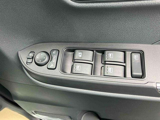 タントカスタムＸリミテッド２ＷＤ　６６０ｃｃ　ＥＴＣ車載器　衝突被害軽減ブレーキ　横滑り防止装置　ＡＢＳ　アイドリングストップ　プッシュボタンスタート　両側電動スライドドア　前席シートヒーター　クルーズコントロール（福島県）の中古車