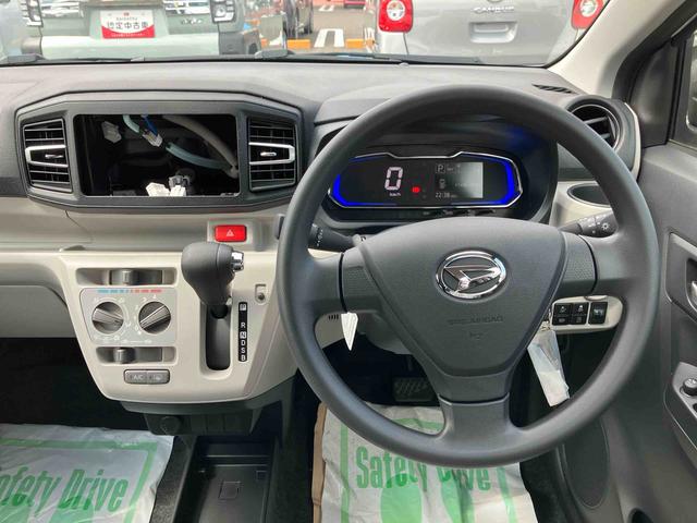 ミライースＸ　ＳＡIII２ＷＤ　ＣＶＴ　６６０ｃｃ　衝突被害軽減ブレーキ　横滑り防止装置　ＡＢＳ　アイドリングストップ　マニュアルエアコン　オートライト　ＬＥＤヘッドランプ　運転席・助手席エアバッグ　キーレス（福島県）の中古車