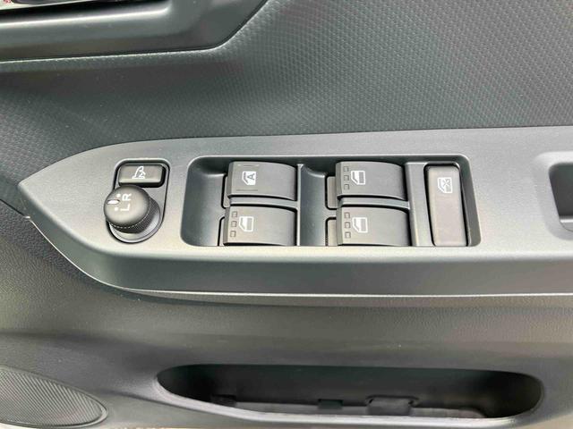 ミライースＸ　ＳＡIII２ＷＤ　ＣＶＴ　６６０ｃｃ　衝突被害軽減ブレーキ　横滑り防止装置　ＡＢＳ　アイドリングストップ　マニュアルエアコン　オートライト　ＬＥＤヘッドランプ　運転席・助手席エアバッグ　キーレス（福島県）の中古車