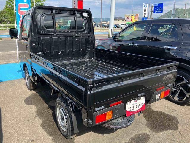 ハイゼットトラックＥＸＴ４ＷＤ　ＭＴ　６６０ｃｃ　衝突被害軽減ブレーキ　横滑り防止装置　ＡＢＳ　運転席・助手席エアバッグ　アイドリングストップ　マニュアルエアコン　パワーステアリング　プッシュボタンスタート　キーフリー（福島県）の中古車