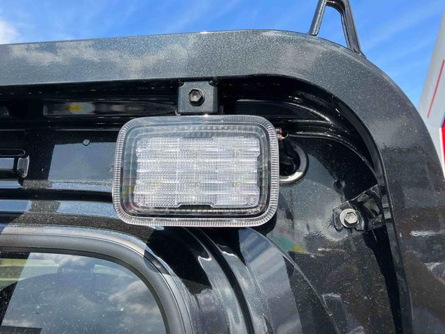 ハイゼットトラックＥＸＴ４ＷＤ　ＭＴ　６６０ｃｃ　衝突被害軽減ブレーキ　横滑り防止装置　ＡＢＳ　運転席・助手席エアバッグ　アイドリングストップ　マニュアルエアコン　パワーステアリング　プッシュボタンスタート　キーフリー（福島県）の中古車