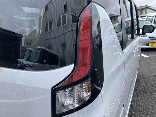 ムーヴG4WD CVT 660cc 衝突被害軽減ブレーキ 横滑り防止機能 片側電動・両側スライドドア LEDヘッドライト フォグランプ オートライト 電動パーキングブレーキ サイドエアバック(福島県)の中古車