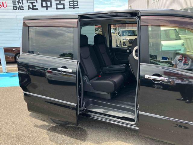 セレナハイウェイスター　Ｖエアロセレクション２ＷＤ　ＣＶＴ　２０００ｃｃ　ナビ　バックカメラ　横滑り防止機能　両側電動スライドドア　３列シート　アイドリングストップ　フォグランプ　プッシュボタンスタート　オートライト（福島県）の中古車
