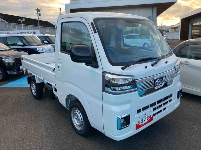 ハイゼットトラックＥＸＴ届出済未使用車　ＭＴ　４ＷＤ　９インチディスプレイオーディオ　バックカメラ　プッシュスタートボタン　作業灯装備　キーフリーシステム　電動格納式ドアミラー　ＬＥＤライト　衝突制御ブレーキ（福島県）の中古車